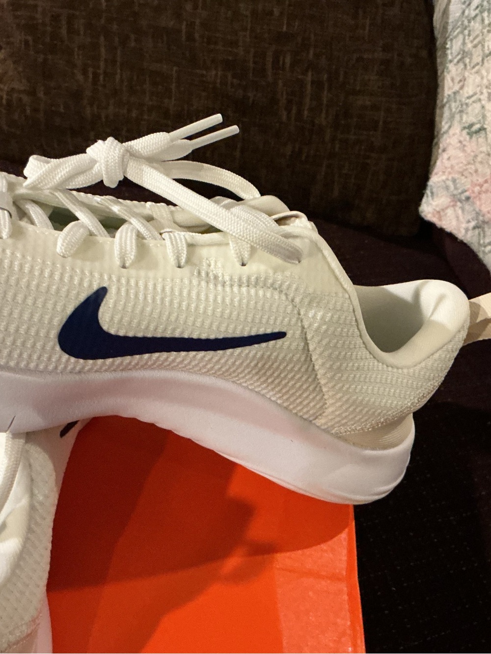 Nike Flex Experience Run 12. Brand new in box:No Lid. Men’s 8.5 Women’s 10. - Picture 5 of 8